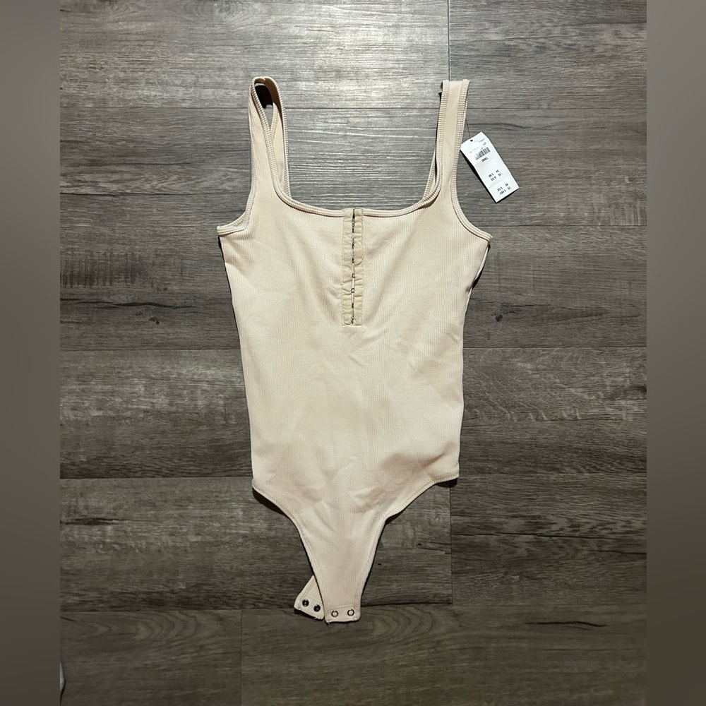 NWT Abercrombie & Fitch Hook and Eye Tank Bodysuit S